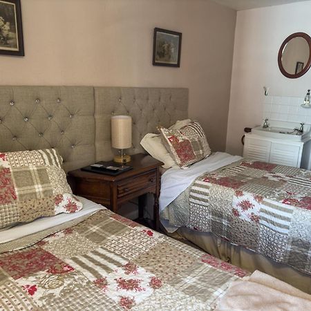 The Vintage Inn Веллингтон Экстерьер фото