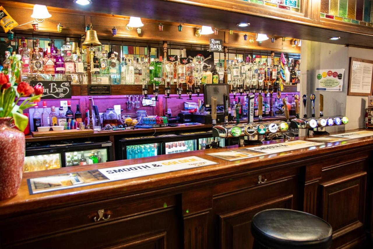The Vintage Inn Веллингтон Экстерьер фото